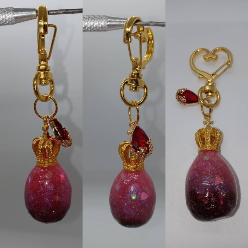 Pink + Dark Red Royal Egg + Red Teardrop charm - More pink and red! Can’t say they aren’