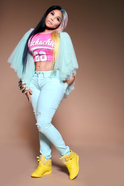 more pictures of lil’ kim for the ‘9′ album photoshoot, taken by michael antonio in 2019.