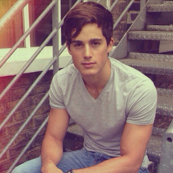 its-pablo-castillo:  #Pietro Boselli :) 