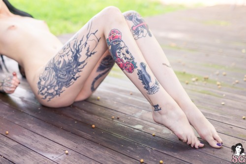 suicidegirlslover:  Electra Suicide 