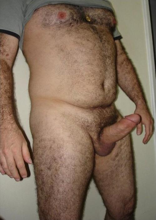 bearyfellas:  🐻 hairy, beefy, bearybearyfellas.tumblr.com