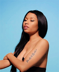 pimpcesssa:  sportyjock7:  I’ve never reblogged a nicki gif but this one deserves something   🌴✨