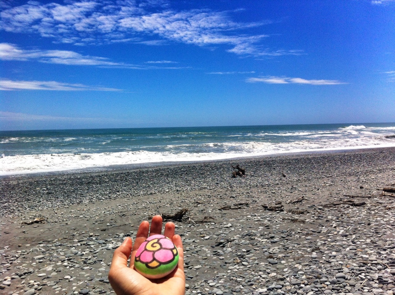 Found this rock on the beach today :) Gillespies Beach, New Zealand
