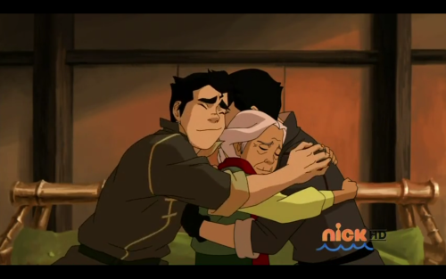 kaiayame:  BUT SERIOUSLY CAN THIS JUST BE THE SEASON WHERE EVERYONE JUST KEEPS HUGGING A LOT 
