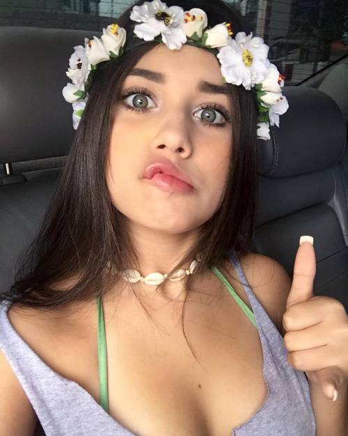 http://streetgrl.tumblr.com/post/155443490507