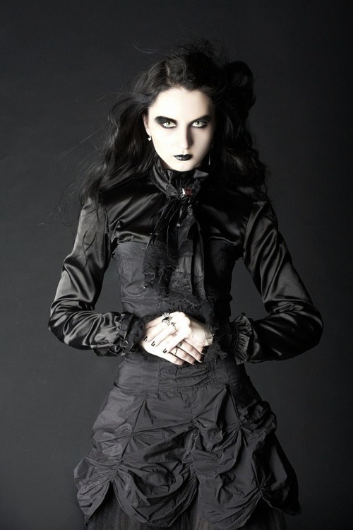 victorian-goth:  Victorian Goth