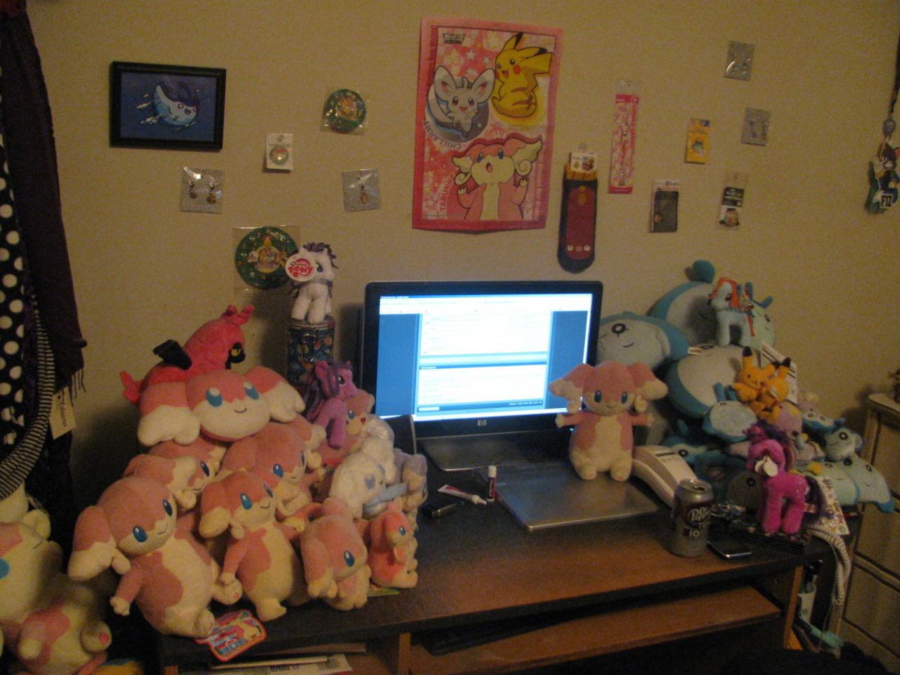 likely the last photo of my desk before i move. gonna miss all my buddies