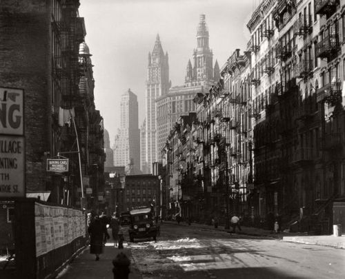 via New York Public LibraryNew York City in the 1930s