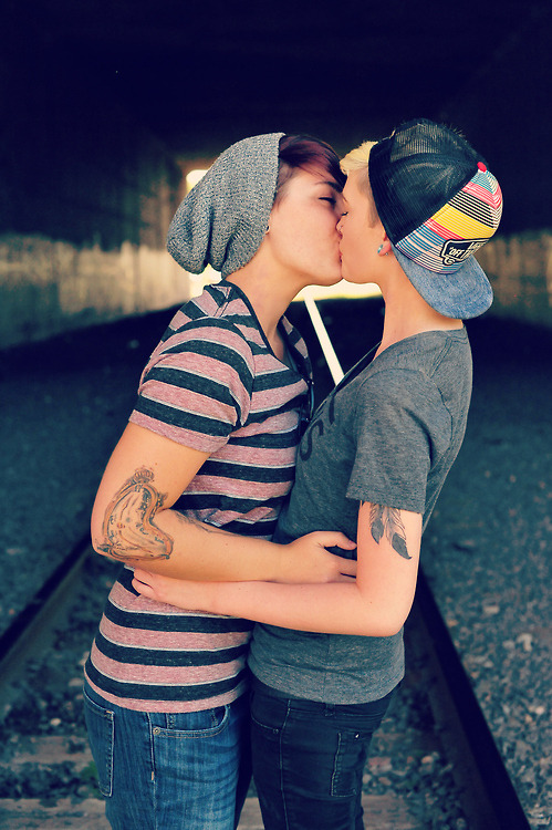 the-inspired-lesbian:  lovely lesbians