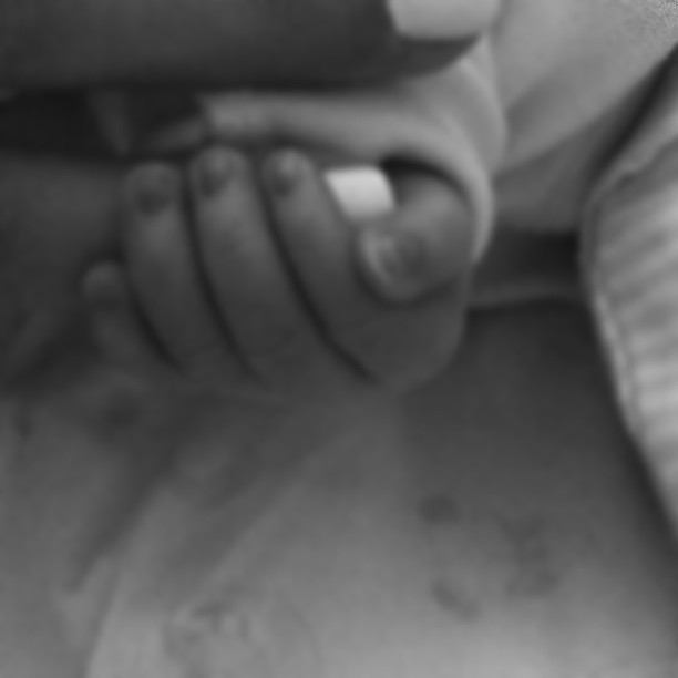 blaugr4na:  Welcome to the world, Lia Fabregas Semaan! 