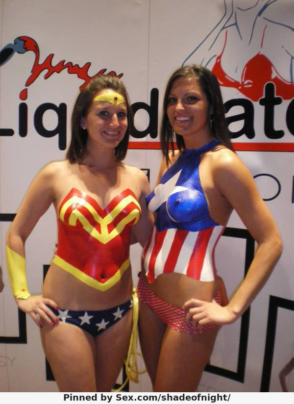 NerdyNakedGirls
