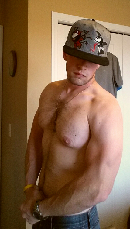 jrodrig8:  str8bros:  the guy from the video adult photos