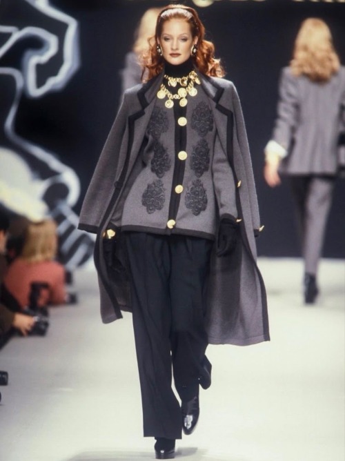 Jaacques Fath’s Fall Winter 1993 Ready To Wear Collection Graces The Runway 