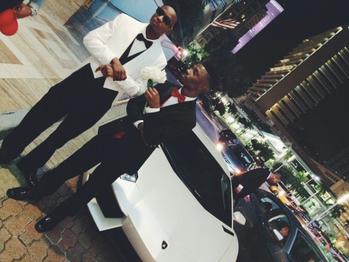 fckyeahblackgaycouples:  Prom 2015  oh they flexxed up i live for dis.