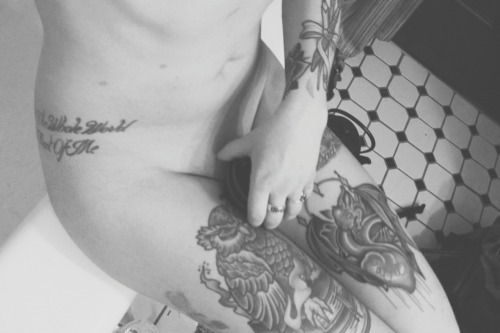 modifiedfiction:  Naked tea time is the best time.