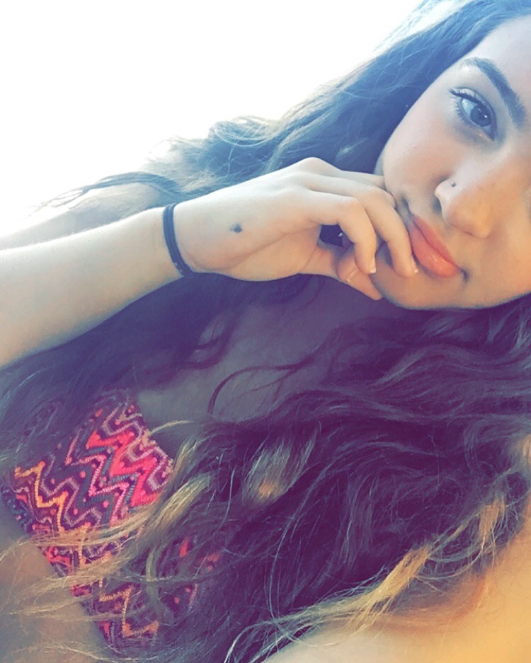 takeasippp:  Beachy🌺 y'all miss me?  I have a surprise coming for y'all, it’s