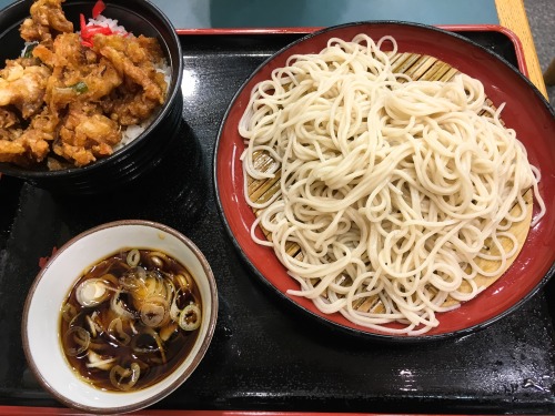syokujirock:  かき揚げ丼ともりそばのセット 小諸そば 新富町店@新富2丁目 2016年2回目