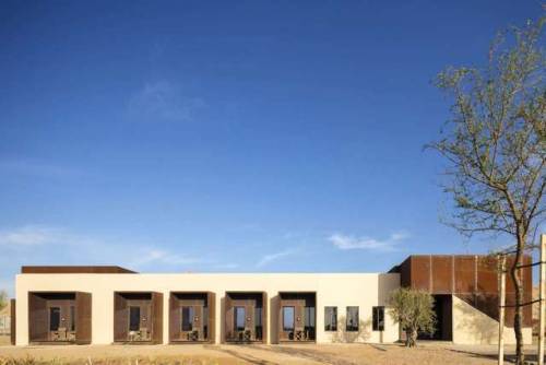 aaffaa:   Al Faya Lodge & Spa - ANARCHITECT    Photos: Fernando Guerra 