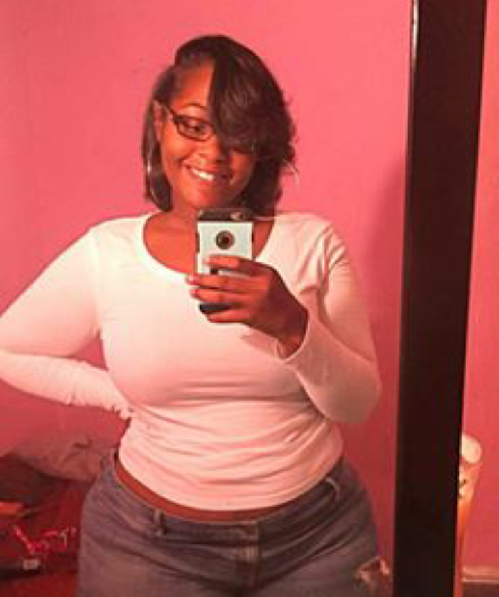 leemore-23:  jazziedadd:  SexyCurvyLicious Ms IllMannered Mami….    💕💕💕