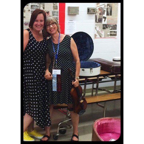 <p>#polkadots rule the day in the Adult Division. I’m proud to be friends with my fellow competitors. #weiser2015 #fiddlecontest #fiddle #wereallwinners  (at Weiser High School)</p>