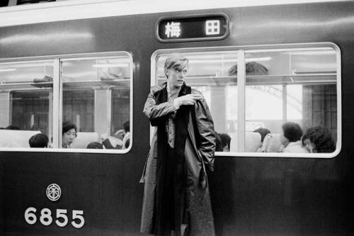 Porn Pics aconversationoncool: Bowie in Japan by Masayoshi