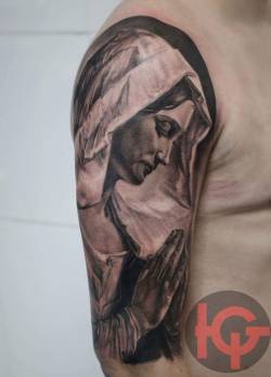 72tattoo:  By Iwan Yug