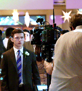 parkerpete: Tom Holland behind the scenes of Spider-Man: Homecoming Bonus: 