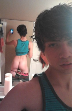 bathroomjerkoff:  From behind 