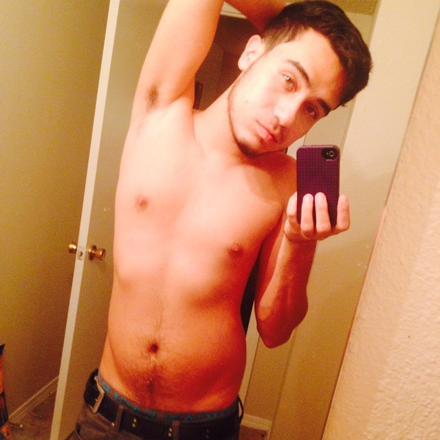 jakethesancho:My body, is telling me yes!!! 😅