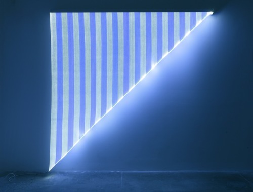 Daniel Buren, “Optical Fiber, White and Blue Triangle, Situated Work” 2012