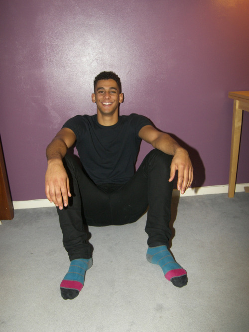 realguysfeet:  100_4495 by Photographer_E3 http://flic.kr/p/dL6Foe 