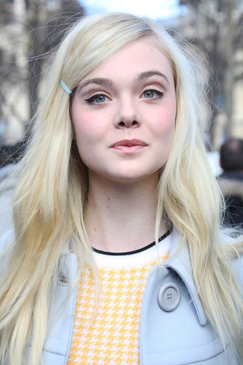 ellefanningplace:Elle Fanning arrives at the Miu Miu 2014 fashion show in Paris.