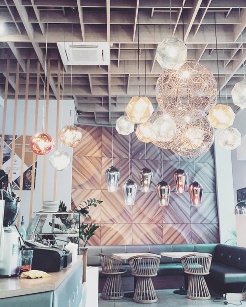 vilag legszebb helye #cafe #interior #design #lamp #designporn #interiordesign #budapest #solinfo #v