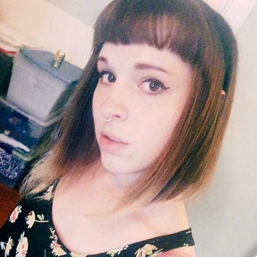 sissyteri137:  dreamtgirls:  Felicity “Koala Princess”  http://small-gay-witch.tumblr.com/   i’m in love and want to suck with you