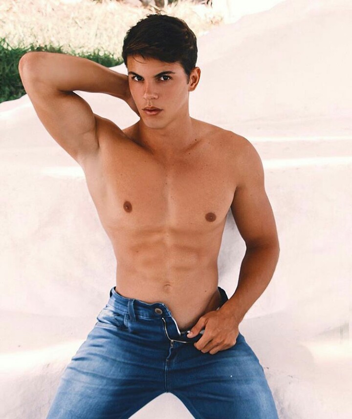 chicosguaposlindos:  PaabloiIsrael_