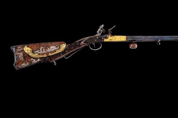 peashooter85:  A beautiful double barrel flintlock rifle crafted by Alfred Gauvin