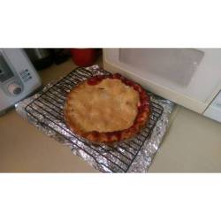 Homemade Strawberry Rhubarb Pie! Yum yum!!!