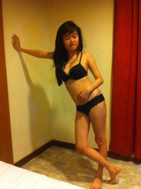 icameltoehunter:  Jenny Teh Siew Fong