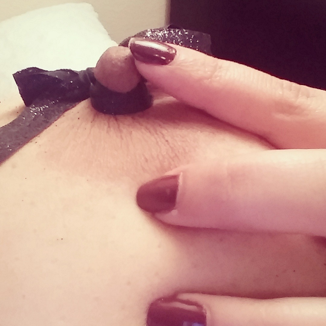 venomonherlipstick:  I’ve always wanted to do this ❤🎀❤ What do you think?