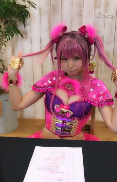 enakofan:  Live.me