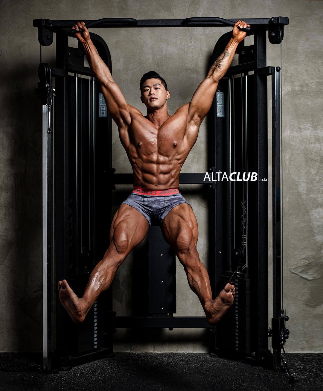   Photographer Loftor Kim @Altaclub_photography_loftor