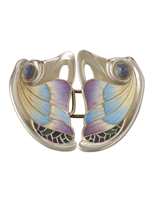 Josef Maria Auchentaller, belt buckle in the shape of butterfly wings, 1900-01. Made by Georg Adam S