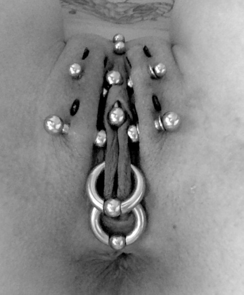 keres-nirvana: I’m fully pierced once again! I hope I don’t have any mishaps again!I will start to s