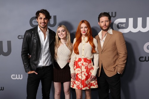 dailydanneelackles:Danneel and Jensen Ackles + Meg Donnelly and Drake Rodger attend The CW Network&r