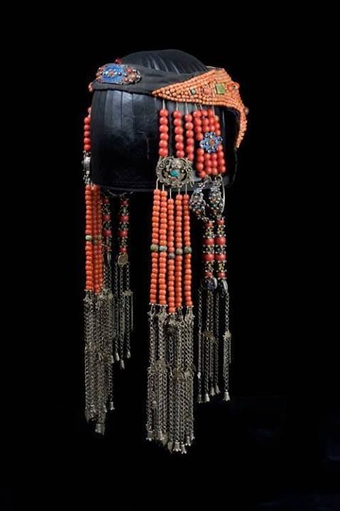 Side view of one of our two Mongolian headdresses. This piece is also featured in Truus Daalder, *Et