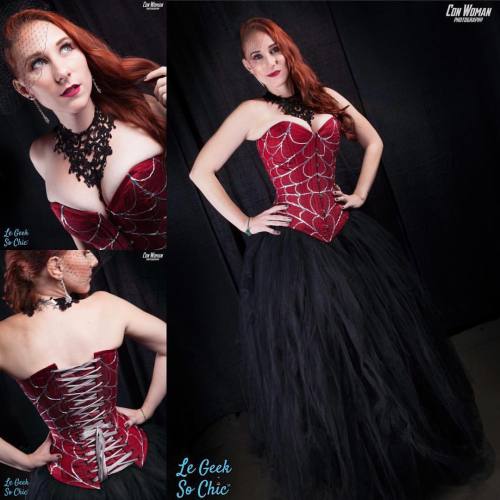 Photos by the awesome @conwomanphotography of the corset I was lucky enough to model with @legeeksoc
