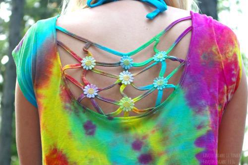 fanqirlingwbu:  prepare for a huge camping spam! :) this is my best friend’s shirt Quality ig // fanqirrlingwbu 