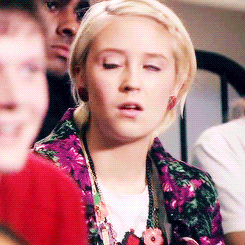 esteahaim:  naomily moments: 3x01 ‘Everyone’ 