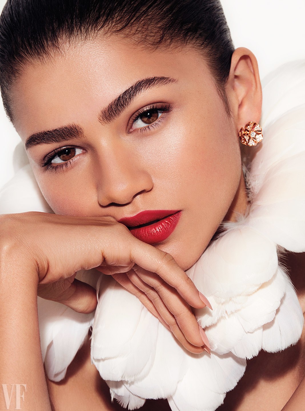 onyourtongue:
“ celebsofcolor:
“Zendaya for Vanity Fair’s Vanities
”
Eyebrows are perffff
”