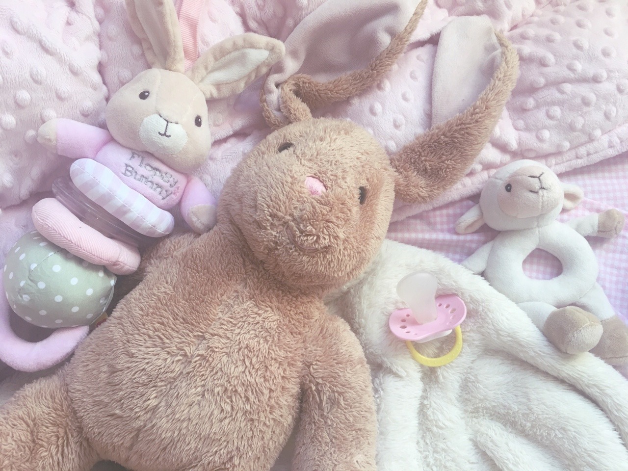cloudninebrat:Play time lasted extra long this morning cause I was a sweet baby yesterday